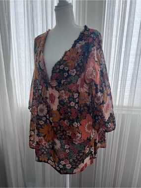 NATURAL LIFE Black Multi Floral V-Neck Tunic
